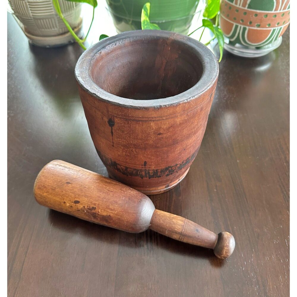 Vtg Large 7 1/2" Primitive Early Hand-carved Apothecary Wooden Mortar & Pestle
